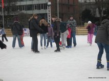 03 - Eislaufen Bürgergarten Hameln -12.Februar 2012