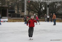 05- Eisvergnügen - 13. Februar 2011 Bürgergarten Hameln