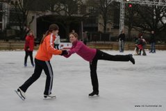05- Eisvergnügen - 13. Februar 2011 Bürgergarten Hameln